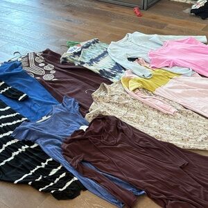 Mixed Womens Tops & Dresses Bundle - Multi Color